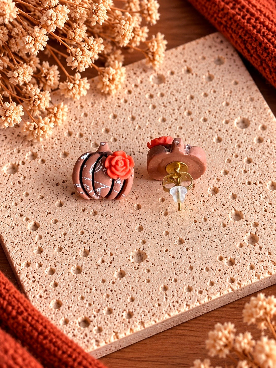 Terracotta Rose Pumpkin Studs